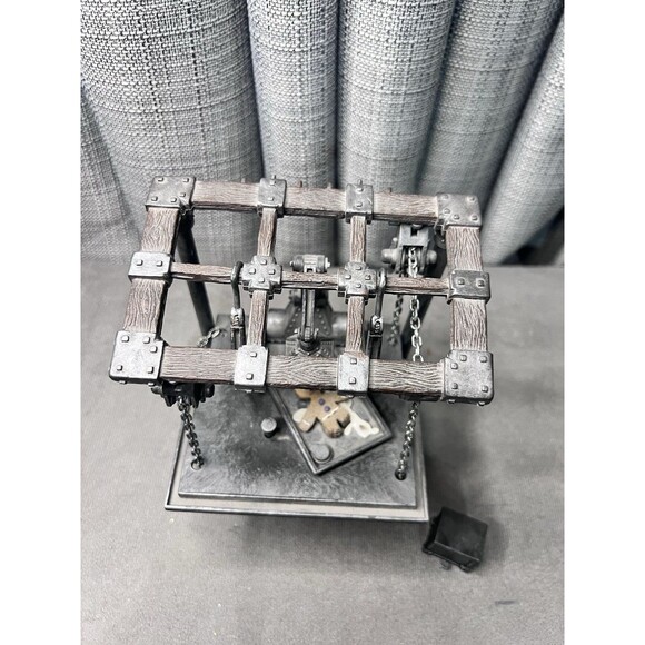 Shrek McFarlane Toys Talking Lord Farquaad Playset Duloc Dungeon Gingy Works - Picture 3 of 16